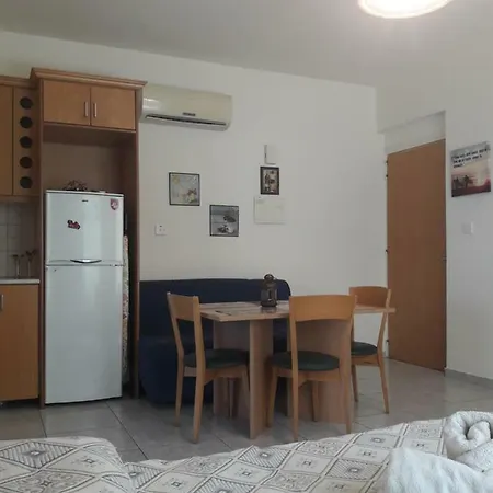 Апартаменты Elena's Studio